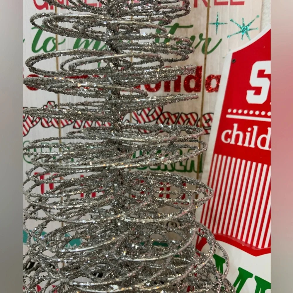 Crate&Barrel Holiday Christmas Tree Silver Wire 20”